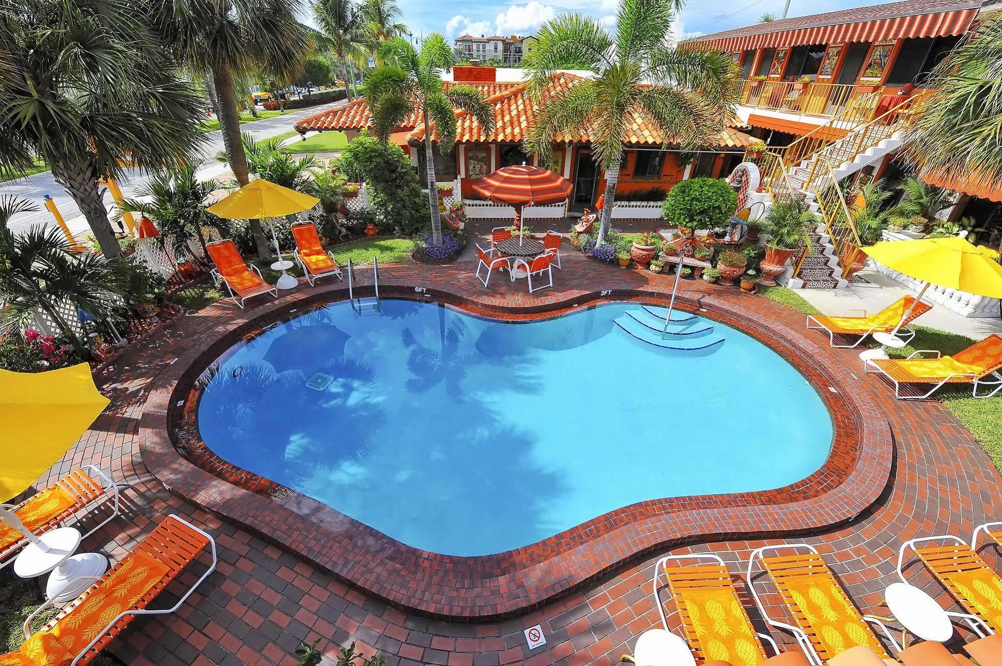 Hotel Blue Seas Courtyard Lauderdale-by-the-Sea Exterior foto